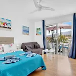 Monolocale Vistamare Al Island Village Heights アパート *